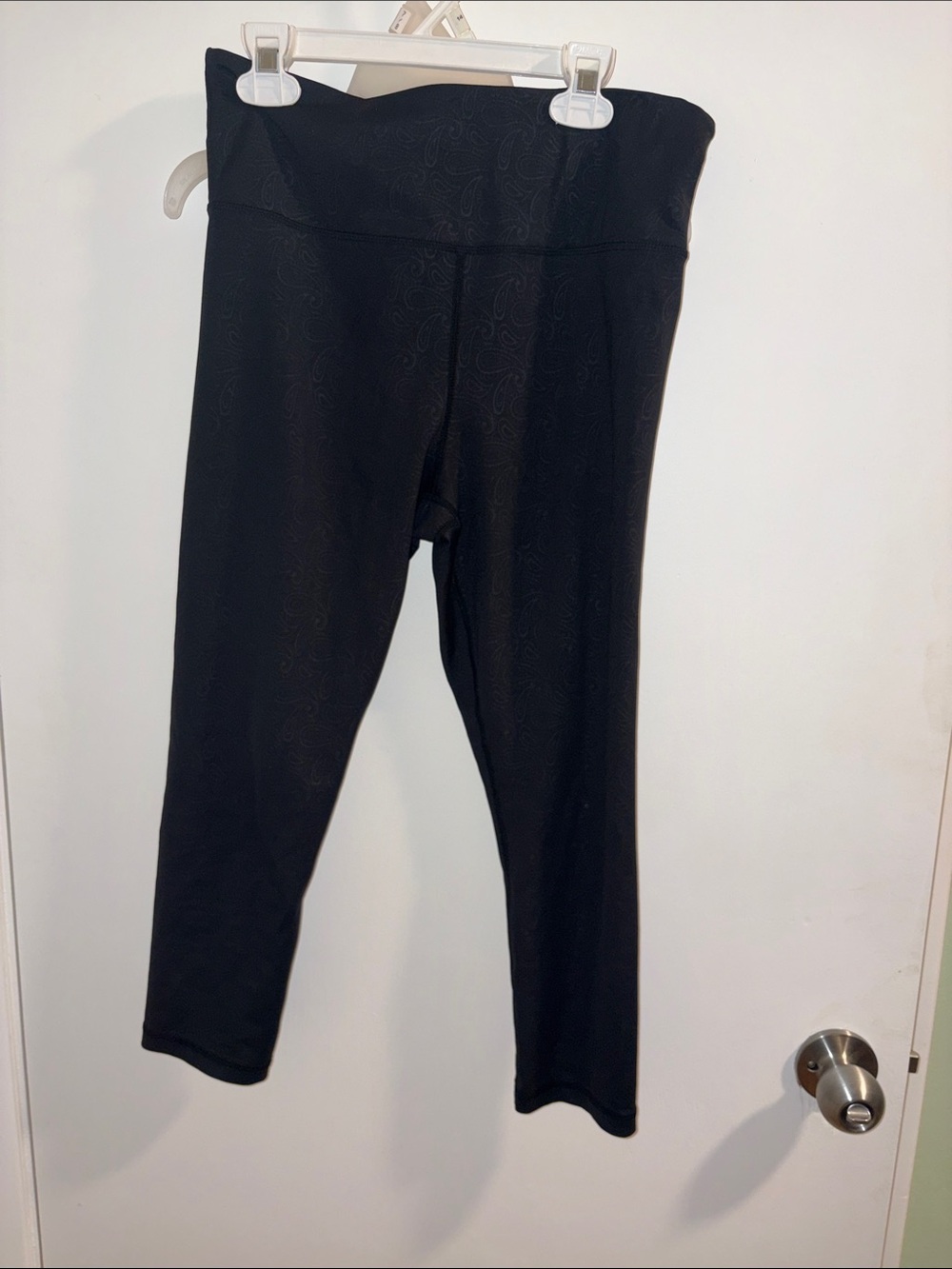 ZYIA Black High-Waist Capri Leggings